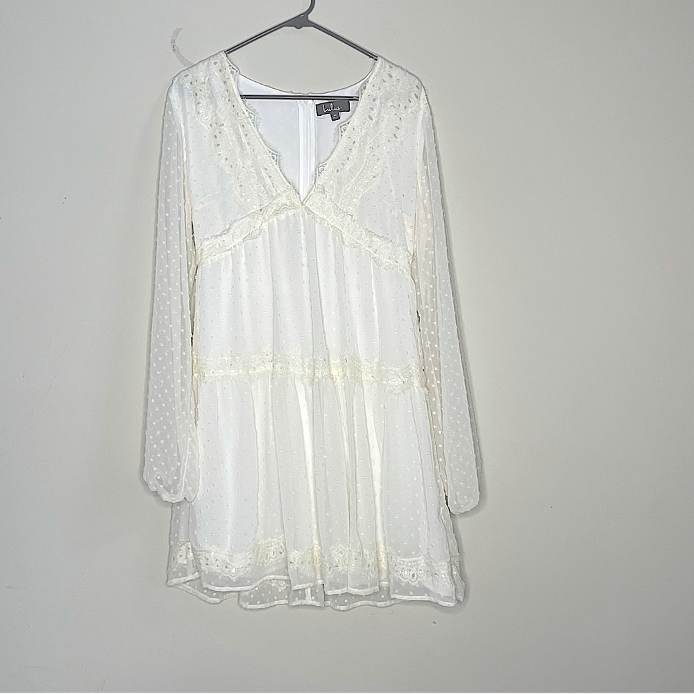 LuLu’s ivory lace peasant mini dress